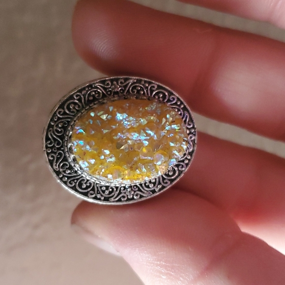 New Yellow Titanium Crystal Druzy 925 Silver Statement Ring. - Picture 14 of 16